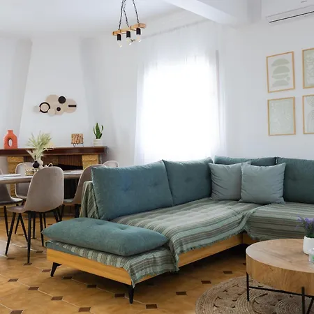 Dvillas * Svoronata